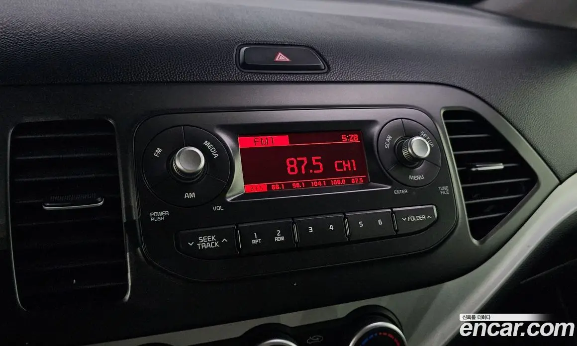 Kia Morning 2015 1.0 автомат (гидро), фото 15