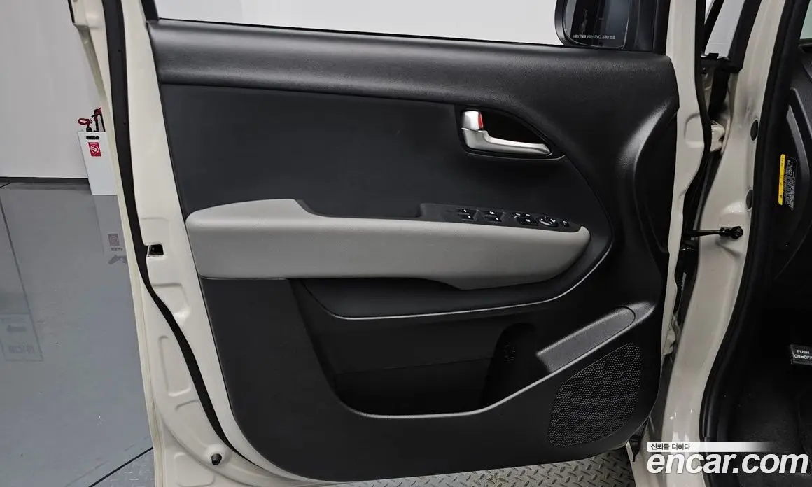 Kia Ray 2022 1.0 автомат (гидро), фото 13 Kia Ray 2022 1.0 автомат (гидро), фото 13