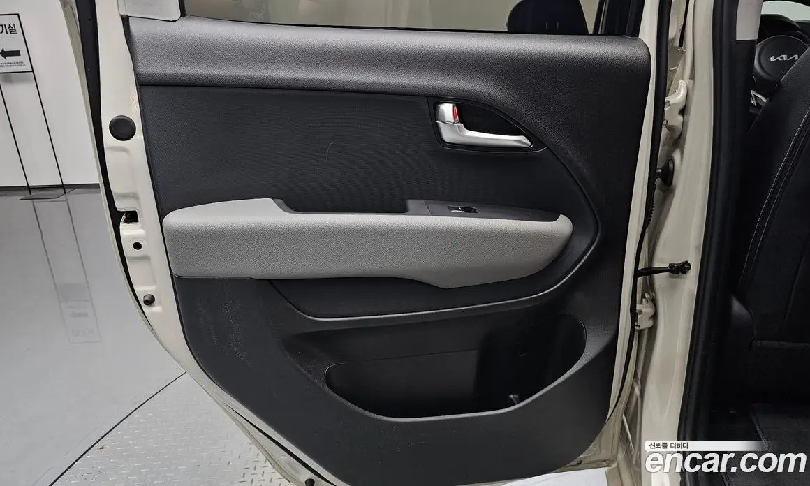 Kia Ray 2022 1.0 автомат (гидро), фото 14 Kia Ray 2022 1.0 автомат (гидро), фото 14