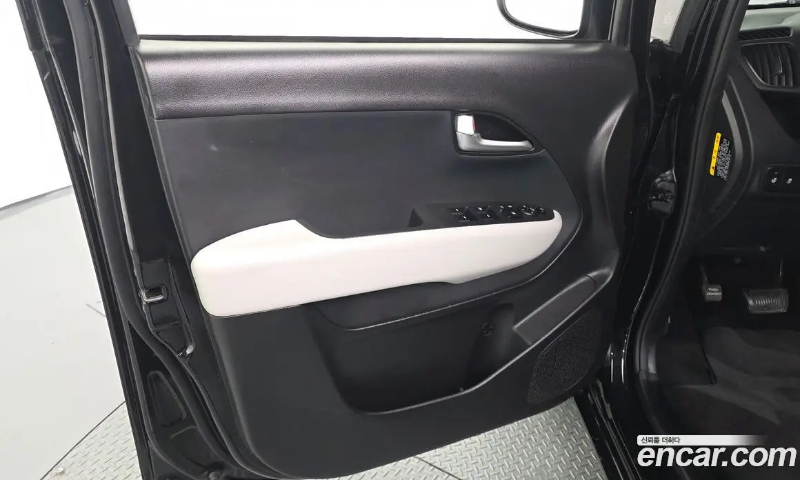 Kia Ray 2023 1.0 автомат (гидро), фото 14 Kia Ray 2023 1.0 автомат (гидро), фото 14