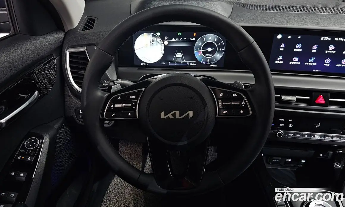 Kia Seltos 2024 1.6 автомат (гидро), фото 18 Kia Seltos 2024 1.6 автомат (гидро), фото 18