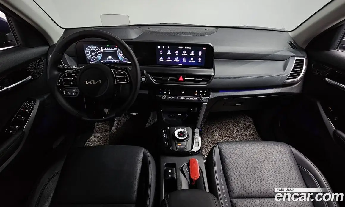 Kia Seltos 2024 1.6 автомат (гидро), фото 9 Kia Seltos 2024 1.6 автомат (гидро), фото 9