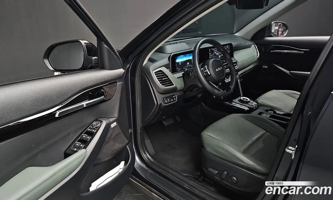 Kia Seltos 2024 1.6 автомат (гидро), фото 17 Kia Seltos 2024 1.6 автомат (гидро), фото 17