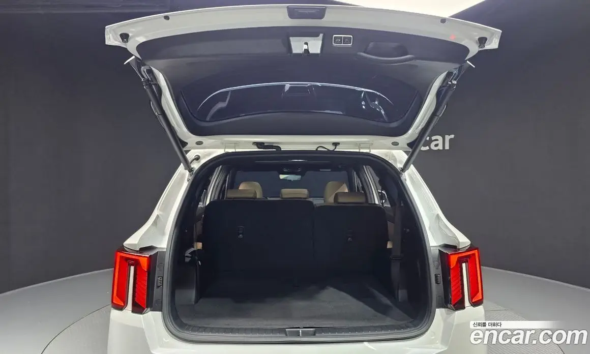 Kia Sorento 2023 2.5 автомат (гидро), фото 26 Kia Sorento 2023 2.5 автомат (гидро), фото 26