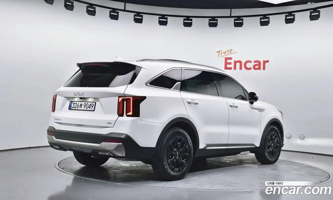Kia Sorento 2024 1.6 автомат (гидро), фото 2 Kia Sorento 2024 1.6 автомат (гидро), фото 2