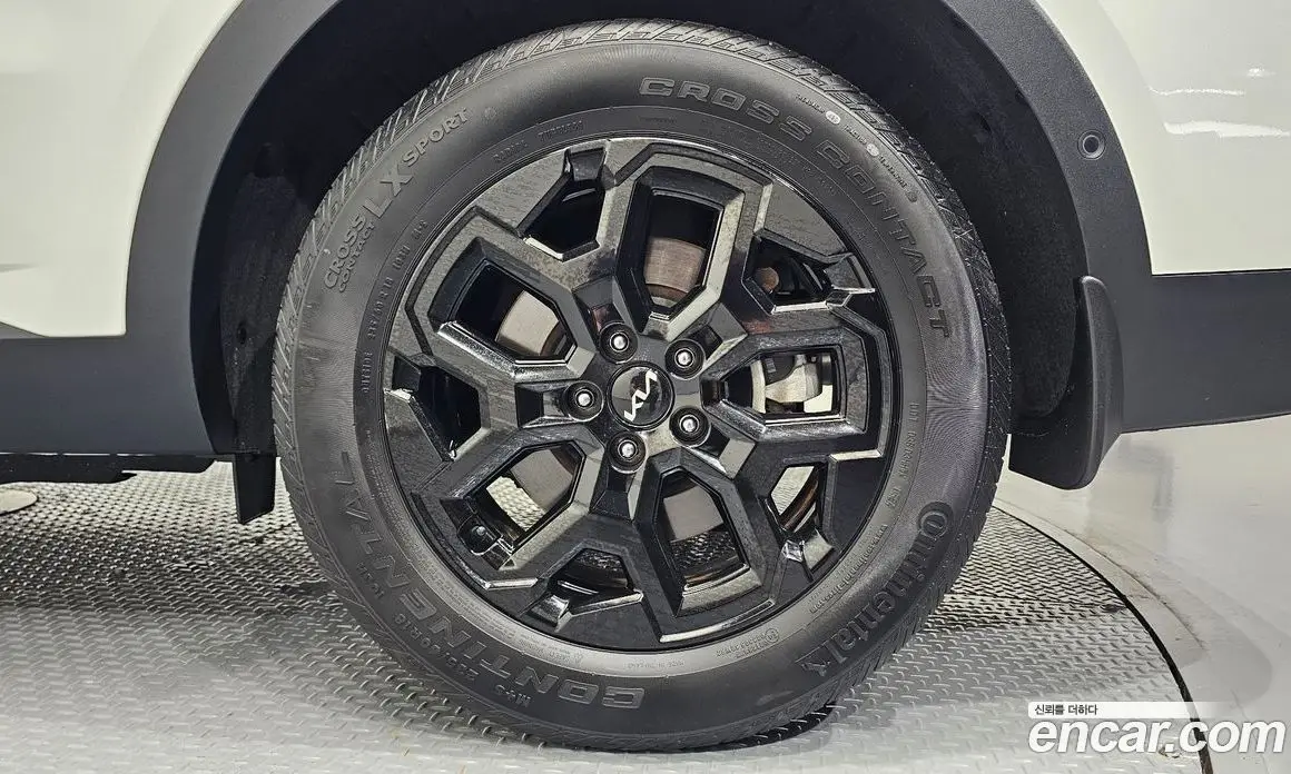 Kia Sorento 2024 1.6 автомат (гидро), фото 7 Kia Sorento 2024 1.6 автомат (гидро), фото 7