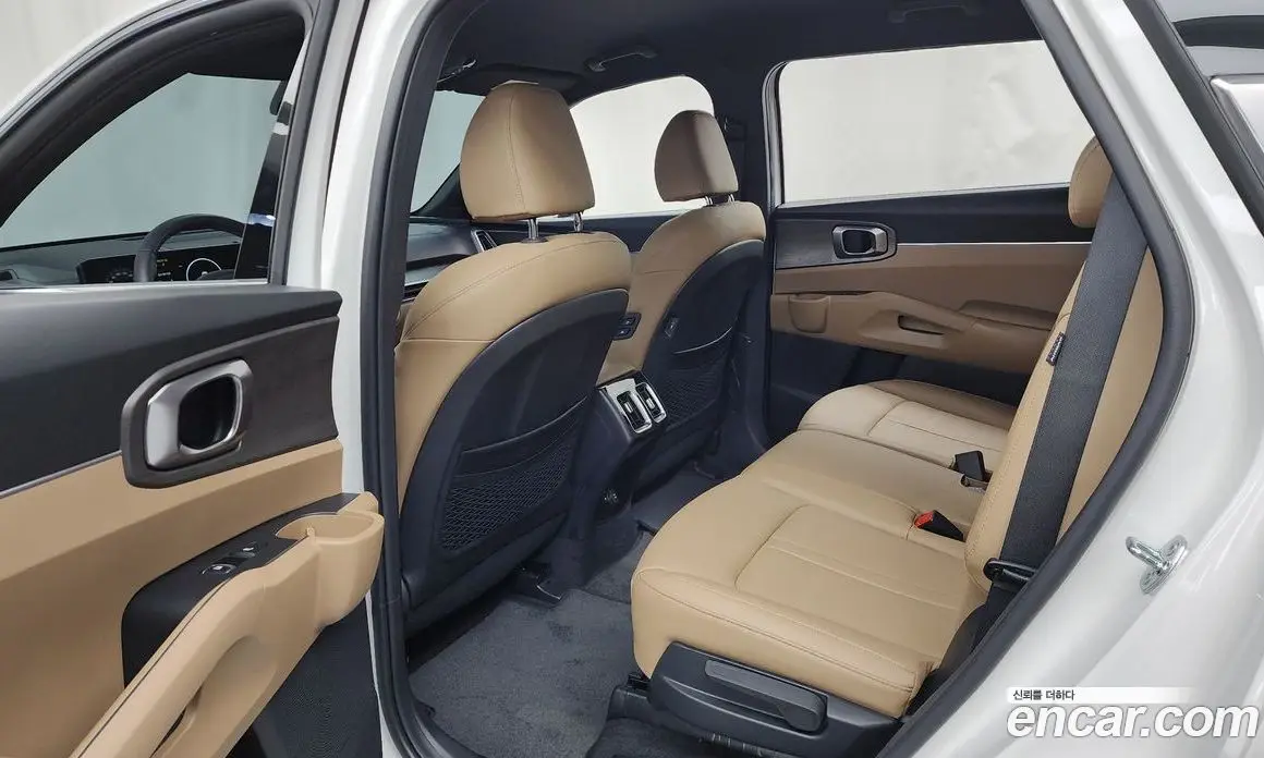 Kia Sorento 2025 1.6 автомат (гидро), фото 15 Kia Sorento 2025 1.6 автомат (гидро), фото 15