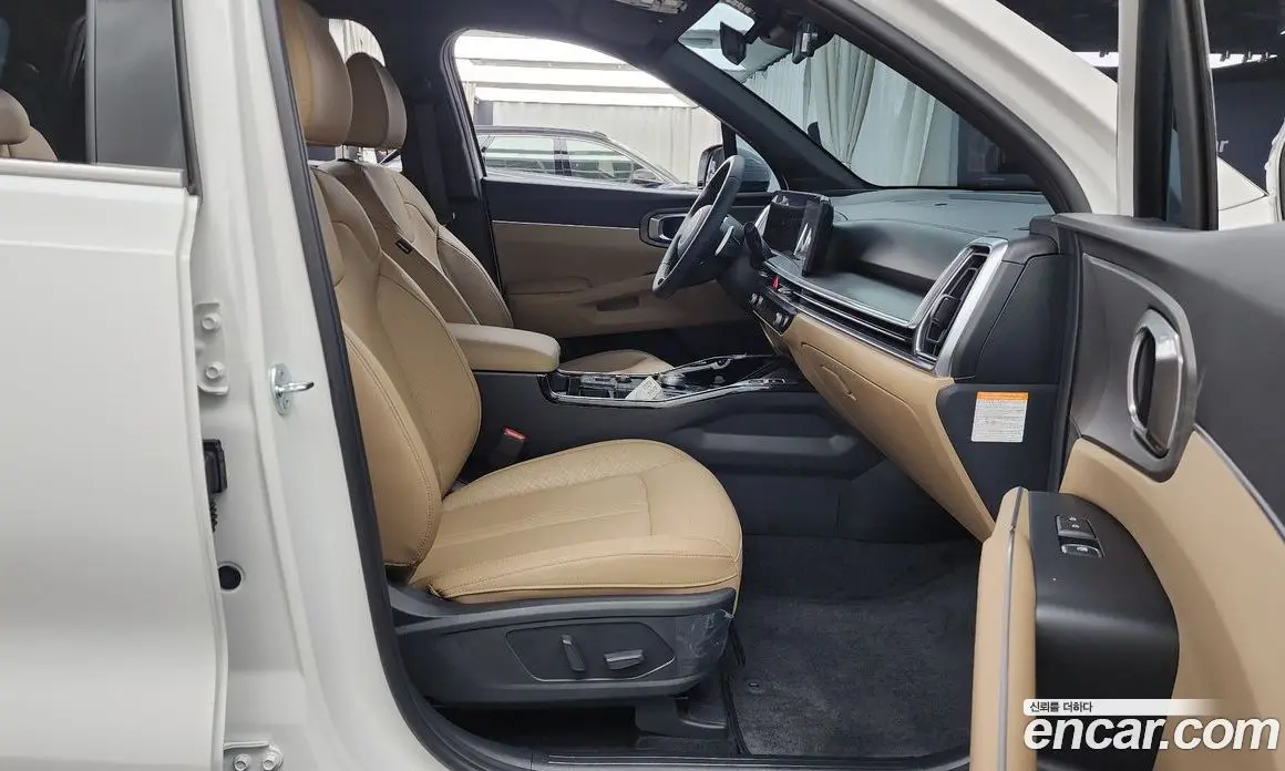 Kia Sorento 2025 1.6 автомат (гидро), фото 16 Kia Sorento 2025 1.6 автомат (гидро), фото 16