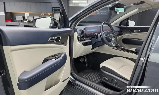 Kia Sportage 2023 1.6 автомат (гидро), миниатюра 12