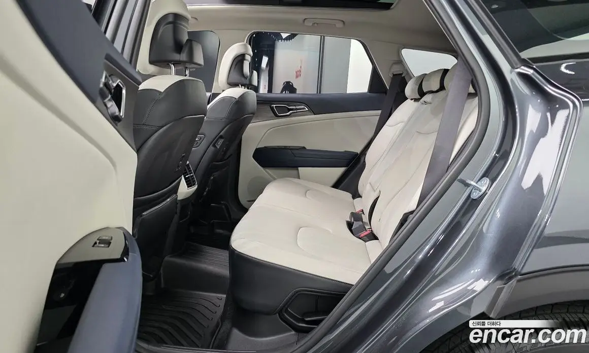 Kia Sportage 2023 1.6 автомат (гидро), фото 16 Kia Sportage 2023 1.6 автомат (гидро), фото 16