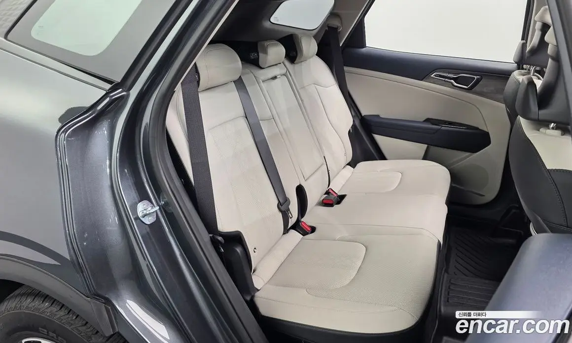 Kia Sportage 2023 1.6 автомат (гидро), фото 17 Kia Sportage 2023 1.6 автомат (гидро), фото 17