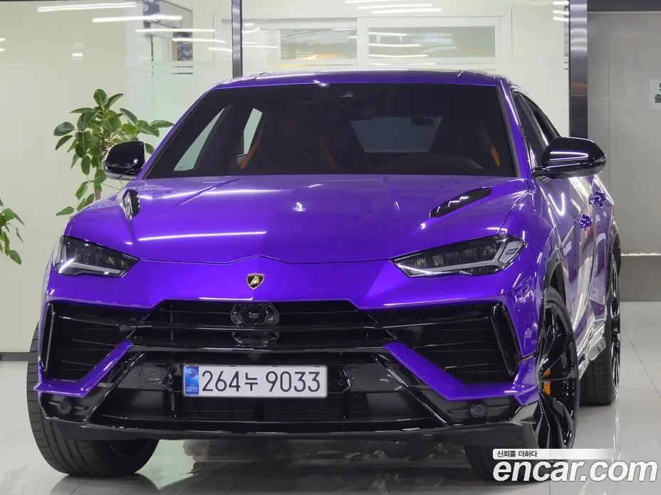 Lamborghini Urus 2024 4.0 автомат (гидро), фото 1 Lamborghini Urus 2024 4.0 автомат (гидро), фото 1