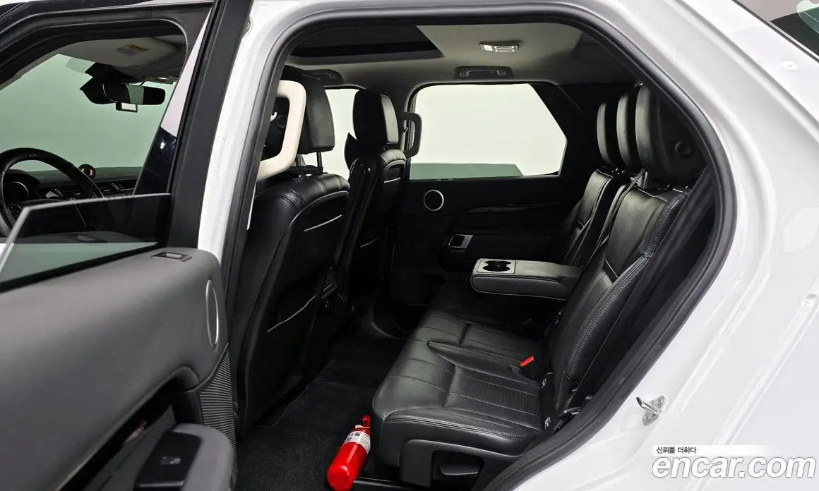 Land Rover Discovery 2019 3.0 автомат (гидро), фото 20 Land Rover Discovery 2019 3.0 автомат (гидро), фото 20