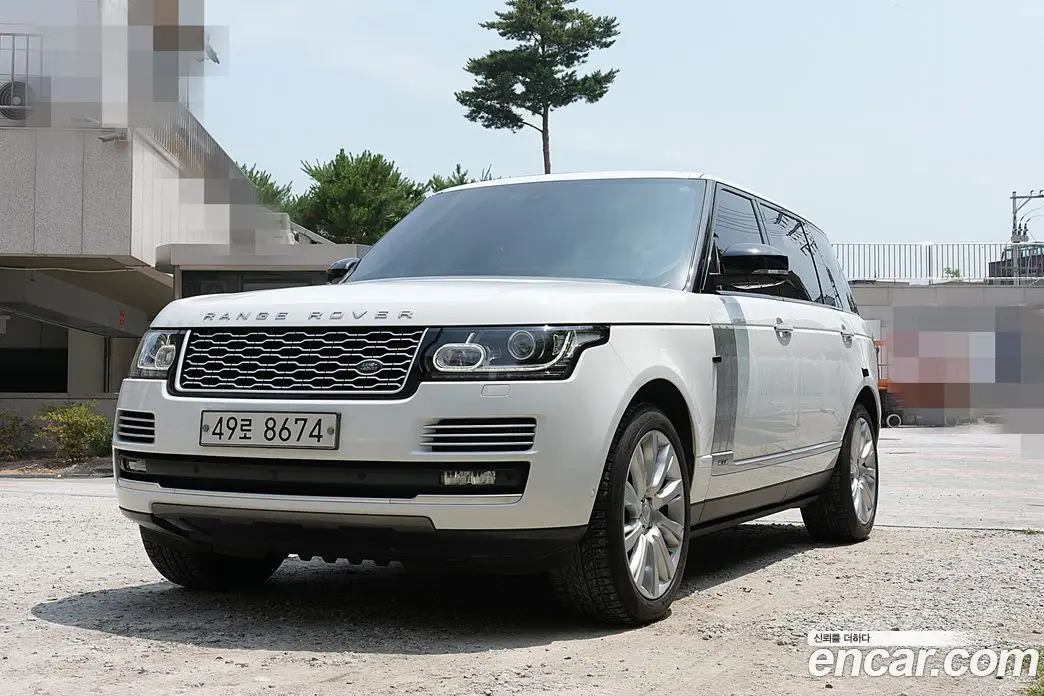Land Rover Range Rover 2016 4.4 автомат (гидро), фото 1 Land Rover Range Rover 2016 4.4 автомат (гидро), фото 1