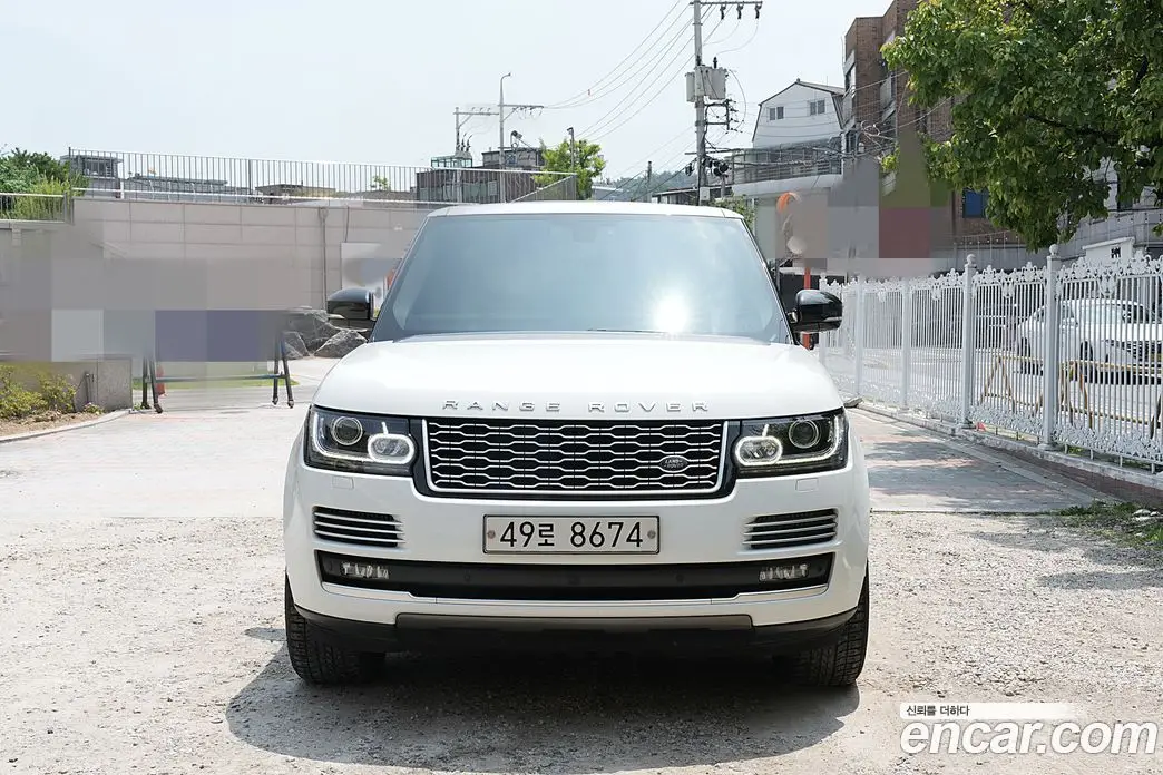 Land Rover Range Rover 2016 4.4 автомат (гидро), фото 3 Land Rover Range Rover 2016 4.4 автомат (гидро), фото 3