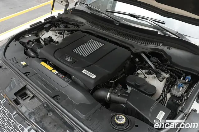 Land Rover Range Rover 2016 4.4 автомат (гидро), миниатюра 6 Land Rover Range Rover 2016 4.4 автомат (гидро), миниатюра 6