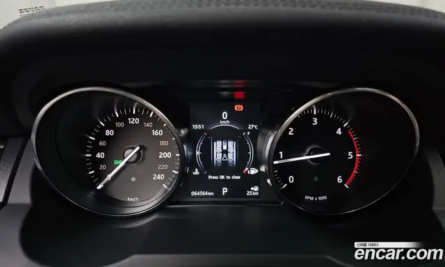 Land Rover Range Rover Evoque 2017 2.0 автомат (гидро), миниатюра 11 Land Rover Range Rover Evoque 2017 2.0 автомат (гидро), миниатюра 11