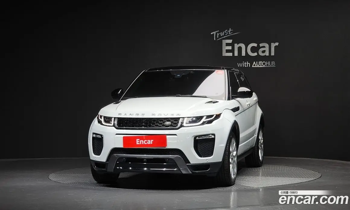 Land Rover Range Rover Evoque 2017 2.0 автомат (гидро), фото 3 Land Rover Range Rover Evoque 2017 2.0 автомат (гидро), фото 3