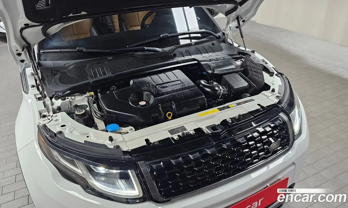 Land Rover Range Rover Evoque 2017 2.0 автомат (гидро), фото 6 Land Rover Range Rover Evoque 2017 2.0 автомат (гидро), фото 6