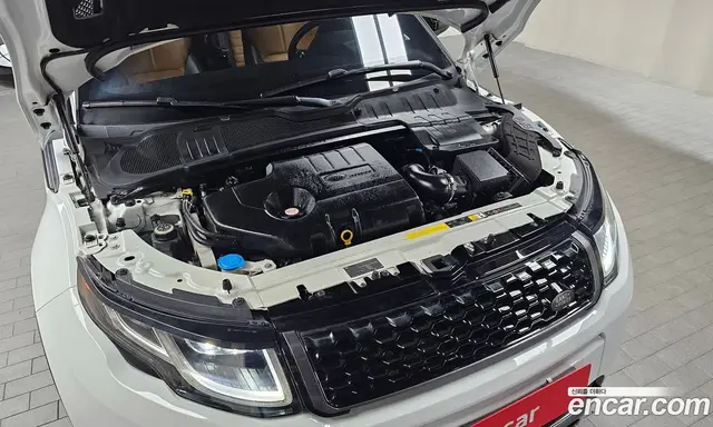 Land Rover Range Rover Evoque 2017 2.0 автомат (гидро), миниатюра 6 Land Rover Range Rover Evoque 2017 2.0 автомат (гидро), миниатюра 6