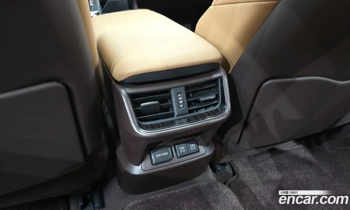 Lexus ES 2020 2.5 автомат (гидро), фото 32 Lexus ES 2020 2.5 автомат (гидро), фото 32