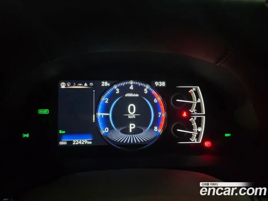 Lexus ES 2020 2.5 автомат (гидро), фото 10 Lexus ES 2020 2.5 автомат (гидро), фото 10