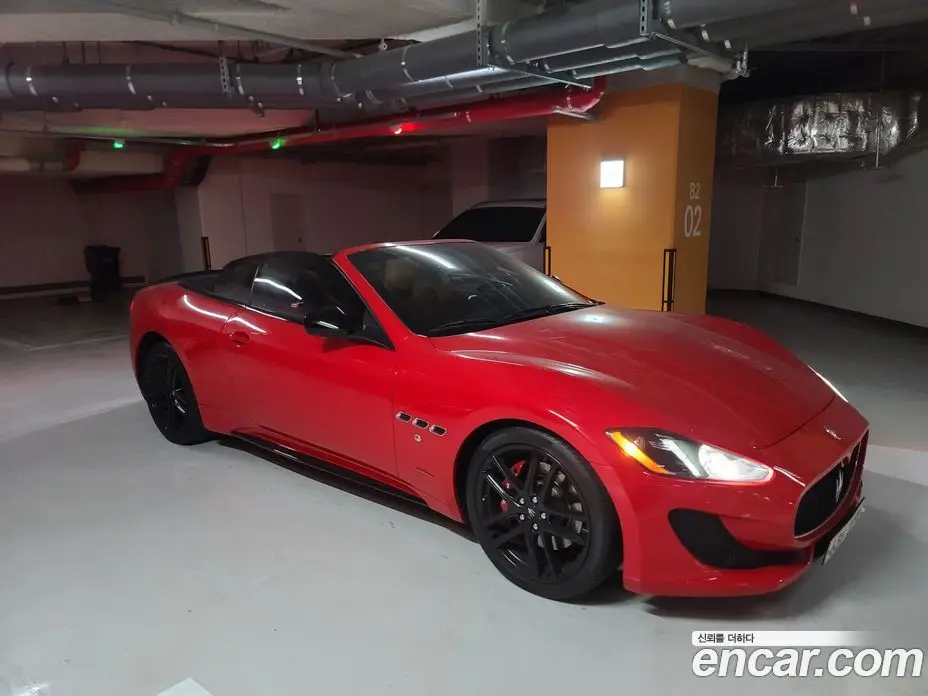Maserati Gran Cabrio 2014 4.7 автомат (гидро), фото 1 Maserati Gran Cabrio 2014 4.7 автомат (гидро), фото 1