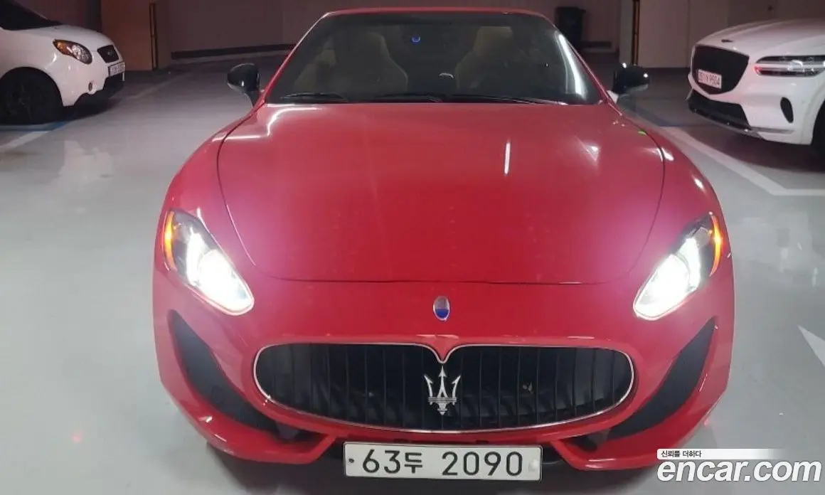 Maserati Gran Cabrio 2014 4.7 автомат (гидро), фото 3 Maserati Gran Cabrio 2014 4.7 автомат (гидро), фото 3