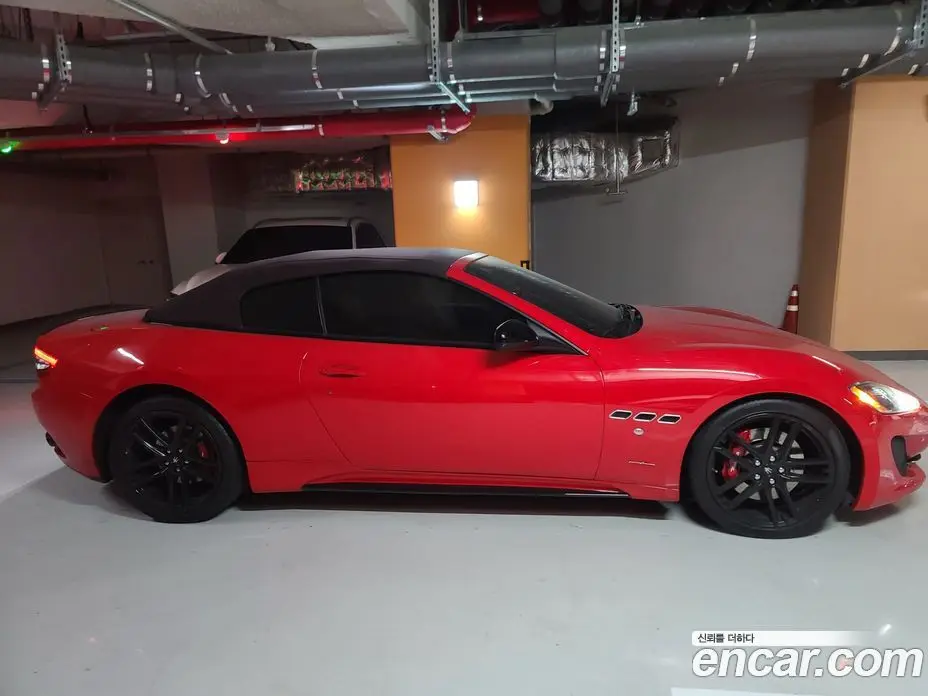 Maserati Gran Cabrio 2014 4.7 автомат (гидро), фото 10 Maserati Gran Cabrio 2014 4.7 автомат (гидро), фото 10