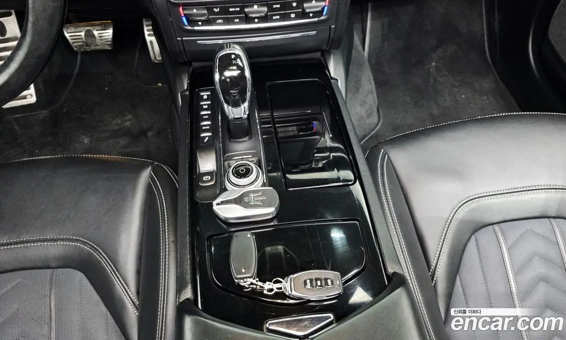 Maserati Quattroporte 2016 3.0 автомат (гидро), фото 9 Maserati Quattroporte 2016 3.0 автомат (гидро), фото 9