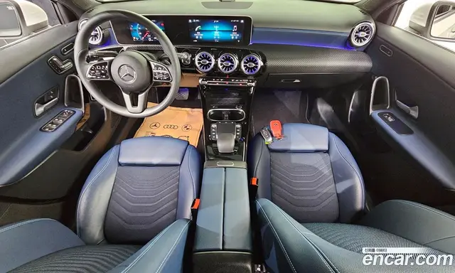 Mercedes-Benz A-Class 2020 2.0 автомат (гидро), миниатюра 10 Mercedes-Benz A-Class 2020 2.0 автомат (гидро), миниатюра 10