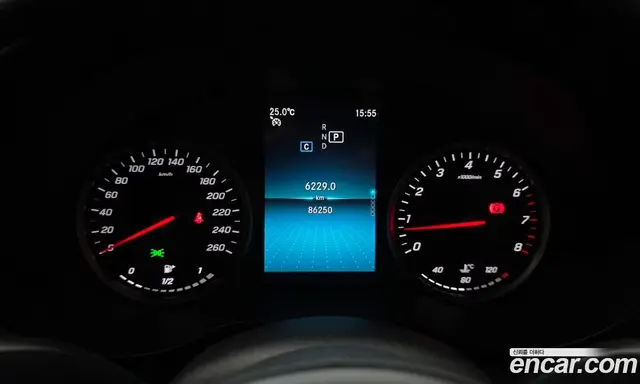 Mercedes-Benz C-Class 2019 2.0 автомат (гидро), миниатюра 11