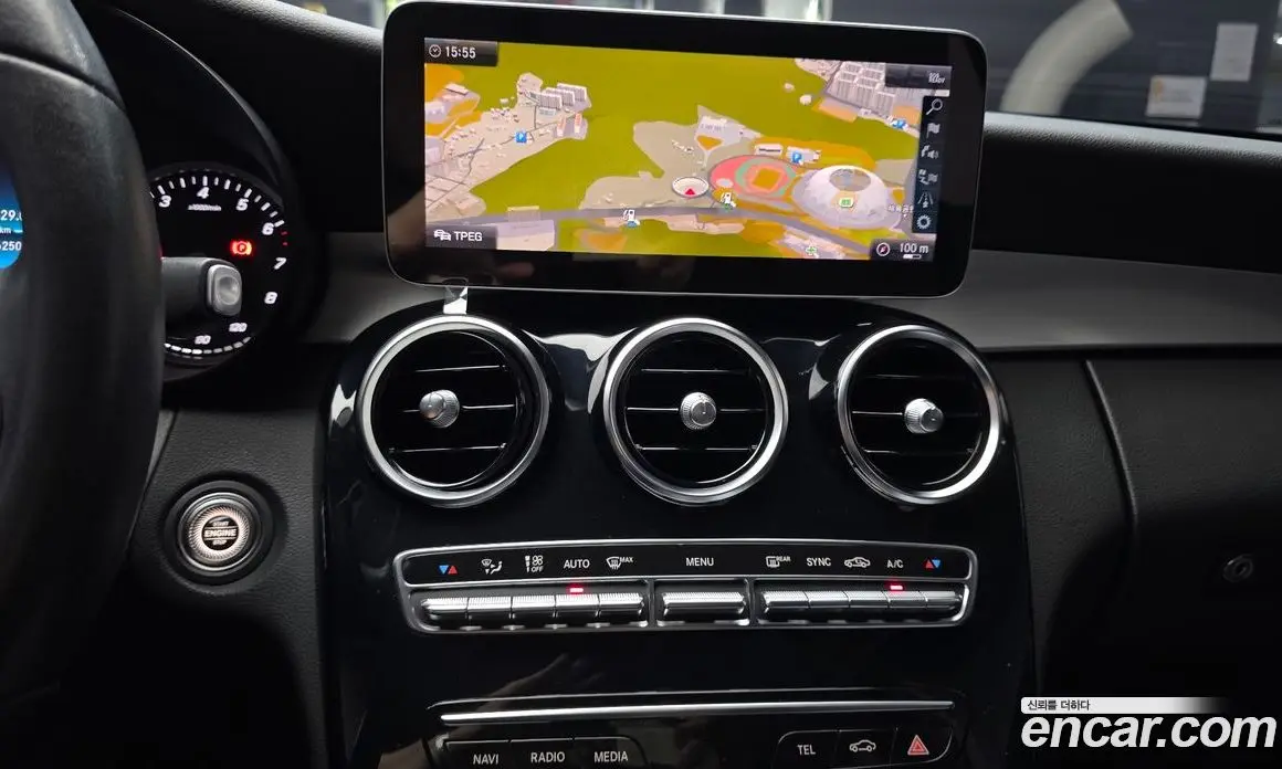Mercedes-Benz C-Class 2019 2.0 автомат (гидро), фото 20