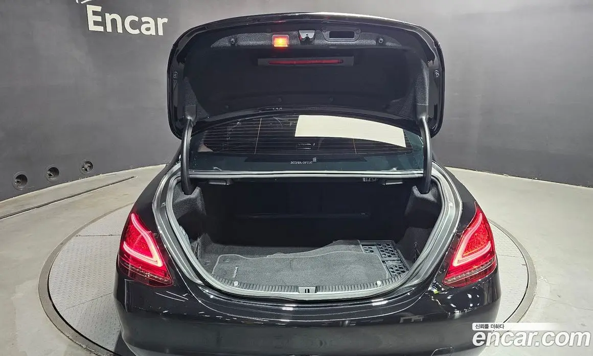 Mercedes-Benz C-Class 2019 2.0 автомат (гидро), фото 30