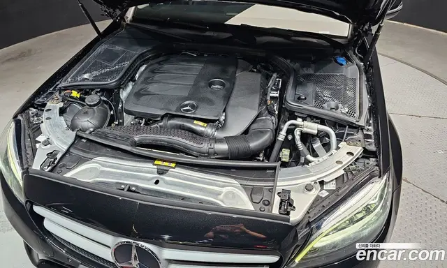 Mercedes-Benz C-Class 2019 2.0 автомат (гидро), миниатюра 6