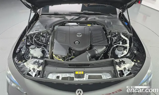 Mercedes-Benz CLE-Class 2025 2.0 автомат (гидро), миниатюра 6