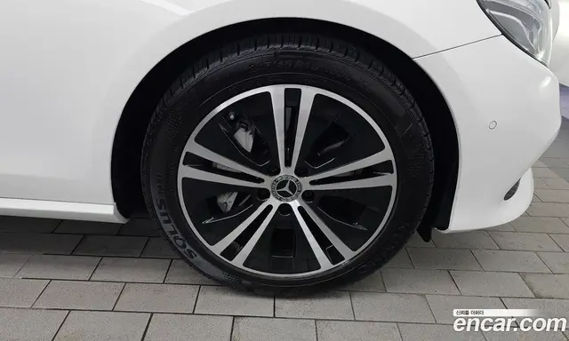 Mercedes-Benz E-Class 2020 2.0 автомат (гидро), миниатюра 7 Mercedes-Benz E-Class 2020 2.0 автомат (гидро), миниатюра 7