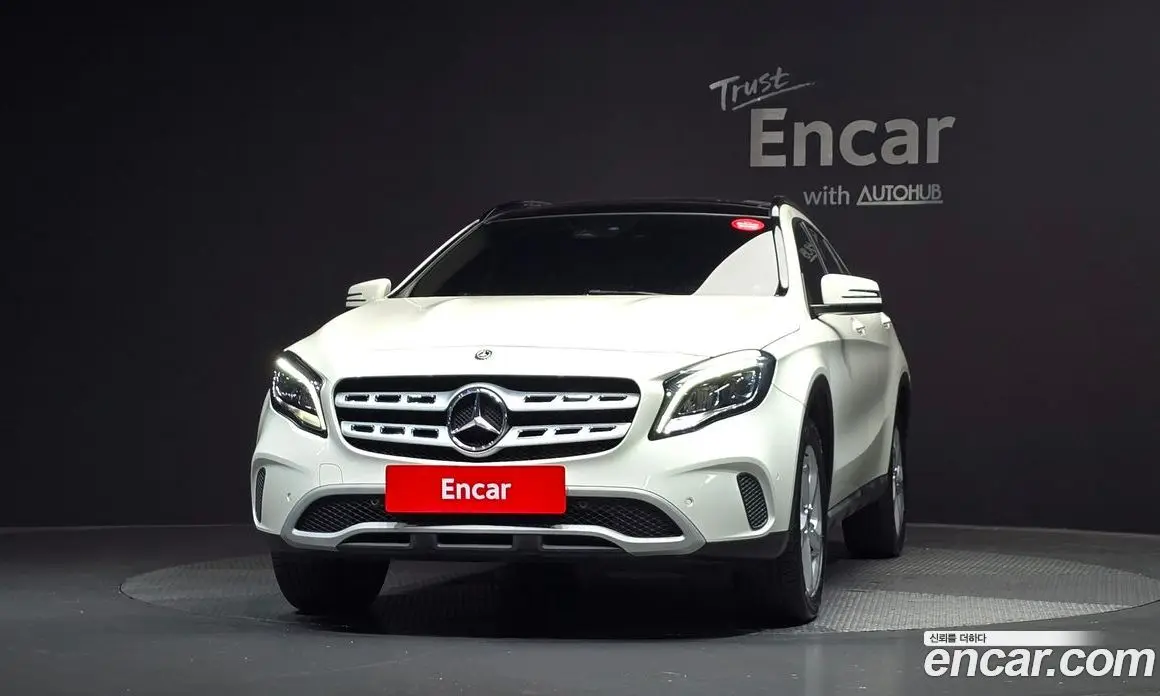 Mercedes-Benz GLA-Class 2018 2.0 автомат (гидро), фото 3
