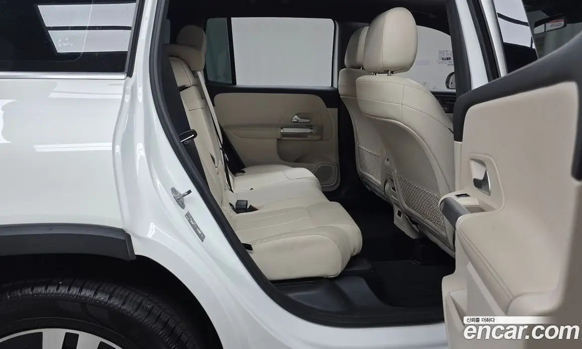 Mercedes-Benz GLB-Class 2021 2.0 автомат (гидро), фото 17