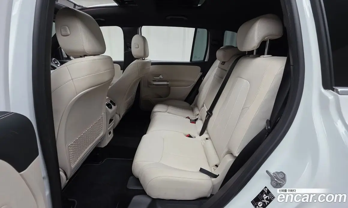 Mercedes-Benz GLB-Class 2021 2.0 автомат (гидро), фото 18