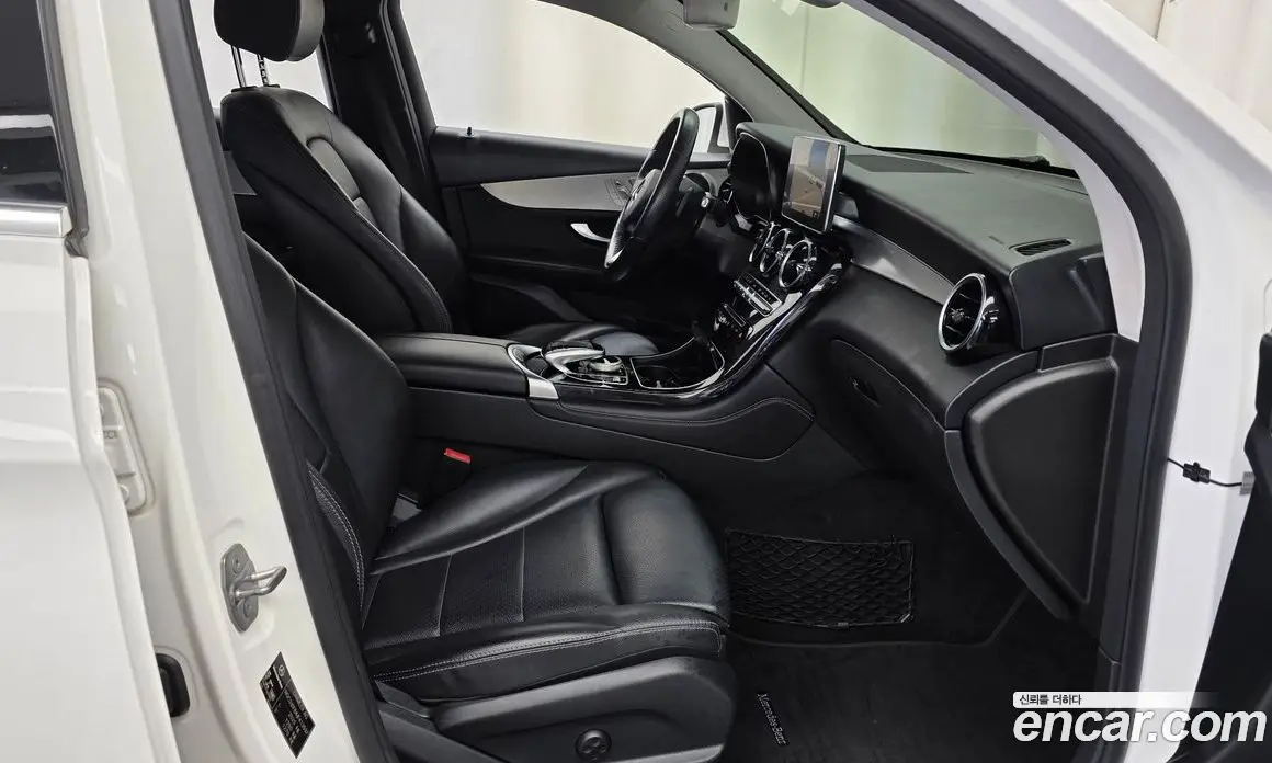 Mercedes-Benz GLC-Class 2018 2.1 автомат (гидро), фото 16