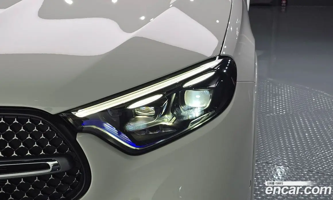 Mercedes-Benz GLC-Class 2025 2.0 автомат (гидро), фото 8