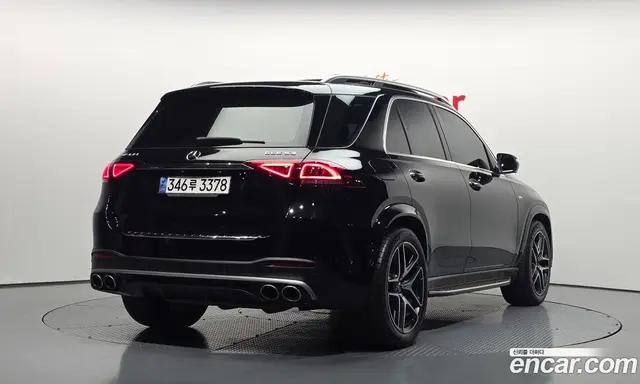 Mercedes-Benz GLE-Class 2023 3.0 автомат (гидро), миниатюра 2