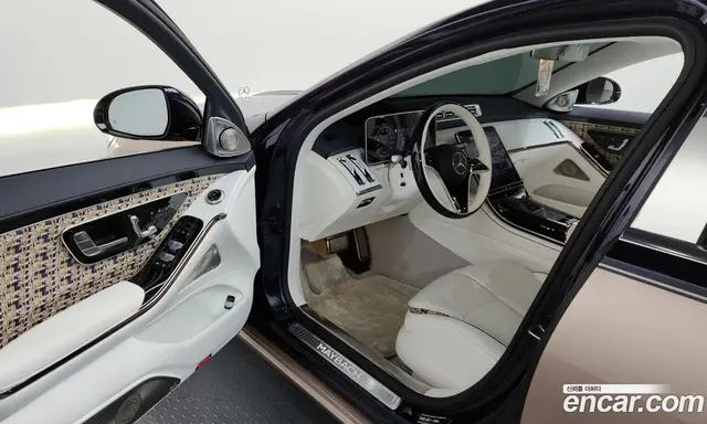 Mercedes-Benz S-Class 2023 6.0 автомат (гидро), миниатюра 10