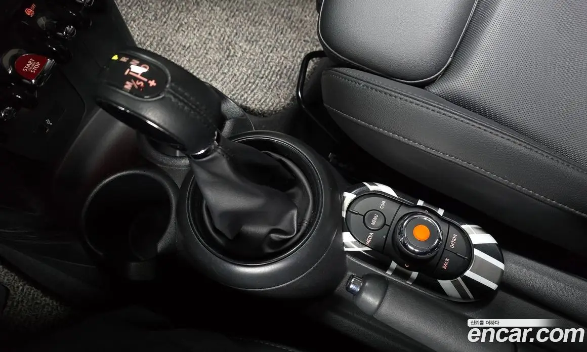 Mini Cooper 2019 1.5 автомат (гидро), фото 12