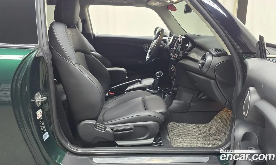 Mini Cooper 2019 1.5 автомат (гидро), фото 16