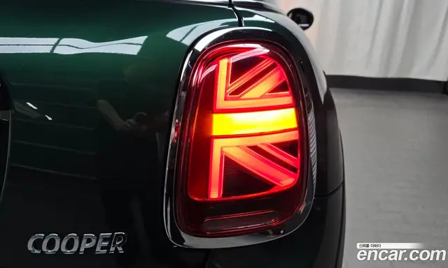 Mini Cooper 2019 1.5 автомат (гидро), миниатюра 9