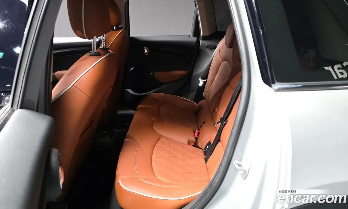 Mini Cooper 2020 1.5 автомат (гидро), фото 16