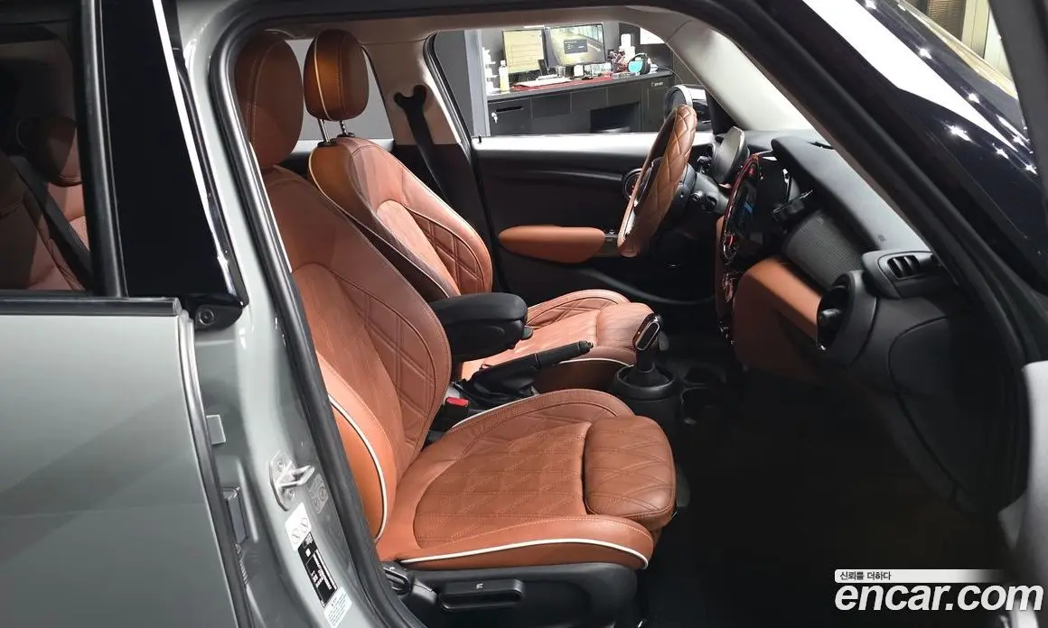 Mini Cooper 2020 1.5 автомат (гидро), фото 17