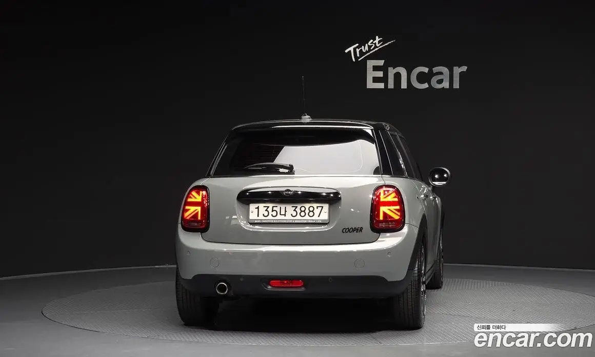 Mini Cooper 2020 1.5 автомат (гидро), фото 4